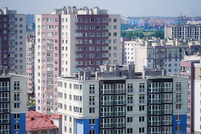 Семейную ипотеку продлили до конца 2023 года
